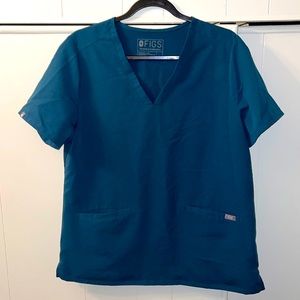FIGS CARIBBEAN BLUE SCRUB TOP